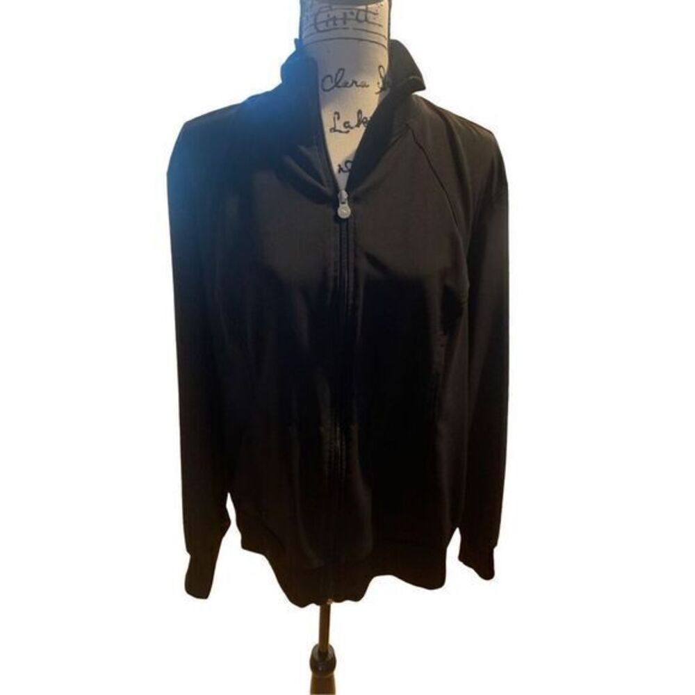 Black windbreaker jacket 